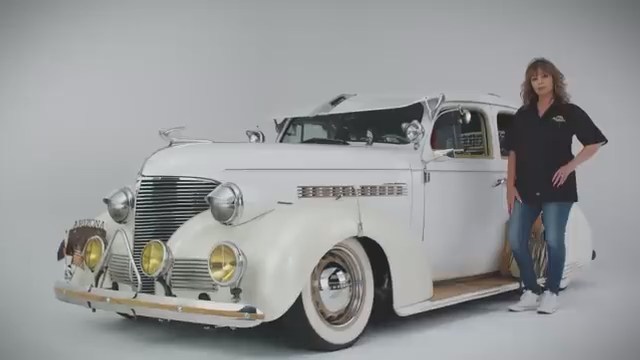 PEARL HERNANDEZ -  LOWRIDER ROLL MODELS - S5 E4
